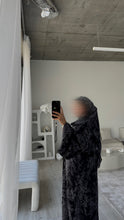 Load image into Gallery viewer, Leafe abaya