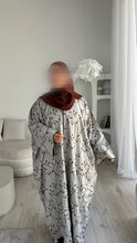 Load image into Gallery viewer, Asyaf embroidery abaya
