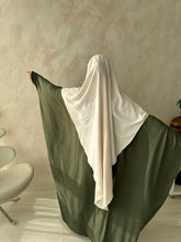 Load image into Gallery viewer, Butterfly crepe abaya