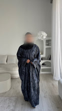 Load image into Gallery viewer, Sundus Shimmer abaya