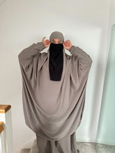 Load image into Gallery viewer, Madina Silk Jilbab - 2 Piece - Prayer Set