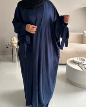 Load image into Gallery viewer, Luxury Satin Abaya