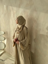 Load image into Gallery viewer, Jawhara Abaya set