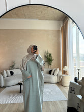 Load image into Gallery viewer, Everyday Linen Melange Abaya