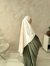 Load image into Gallery viewer, Khimar - Medium- Crepe - Ivory