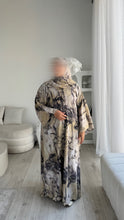 Load image into Gallery viewer, Watercolor abaya