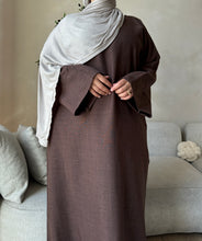 Load image into Gallery viewer, Everyday Linen Melange Abaya