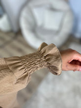 Load image into Gallery viewer, Amira 2 layer set