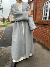 Load image into Gallery viewer, Abaya Winter Coat