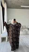 Load image into Gallery viewer, Asyaf embroidery abaya