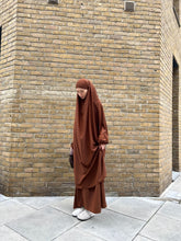 Load image into Gallery viewer, Madina Silk Jilbab - 2 Piece - Prayer Set