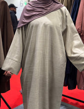 Load image into Gallery viewer, Everyday Linen Melange Abaya