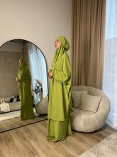 Load image into Gallery viewer, Madina Silk Jilbab - 2 Piece - Prayer Set
