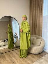 Load image into Gallery viewer, Madina Silk Jilbab - 2 Piece - Prayer Set