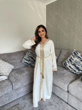 Load image into Gallery viewer, Caftan - Madina Silk