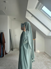 Load image into Gallery viewer, Amira set