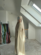 Load image into Gallery viewer, Amira set