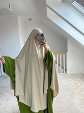 Load image into Gallery viewer, Maxi Khimar Cape - Madina Silk
