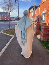 Load image into Gallery viewer, Khimar medium - Crepe - Mint