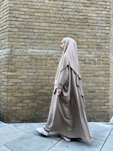 Load image into Gallery viewer, Amira set