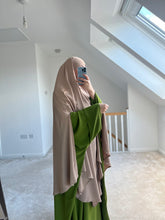 Load image into Gallery viewer, Maxi Khimar Cape - Madina Silk