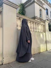 Load image into Gallery viewer, Two Piece Jilbab - Prayer set - Crepe - Dark grey