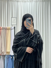 Load image into Gallery viewer, Jawhara Abaya set
