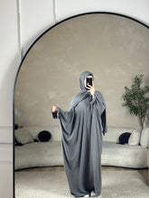Load image into Gallery viewer, Warda Prayer Abaya - 2 in 1 - Crepe
