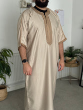 Load image into Gallery viewer, Moroccan Thobe
