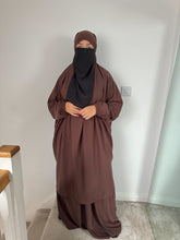 Load image into Gallery viewer, Madina Silk Jilbab - 2 Piece - Prayer Set
