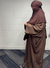 Load image into Gallery viewer, Classy Abaya
