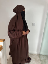 Load image into Gallery viewer, Madina Silk Jilbab - 2 Piece - Prayer Set
