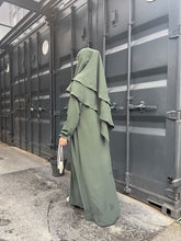 Load image into Gallery viewer, Warda Dress
