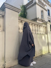 Load image into Gallery viewer, Two Piece Jilbab - Prayer set - Crepe - Dark grey
