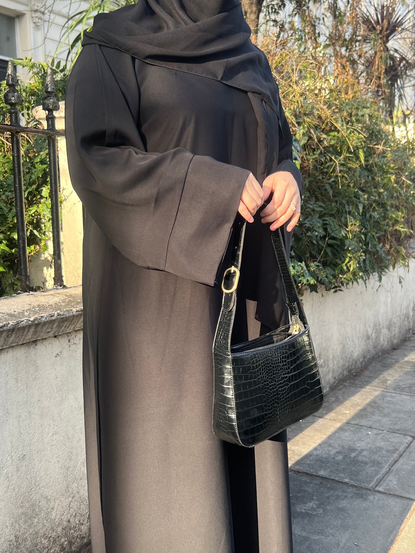Luxury Black Classic Abaya