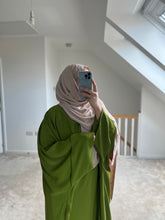 Load image into Gallery viewer, Butterfly madina silk abaya with large sleeve
