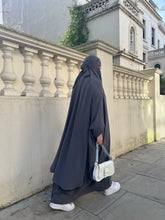 Load image into Gallery viewer, Two Piece Jilbab - Prayer set - Crepe - Dark grey
